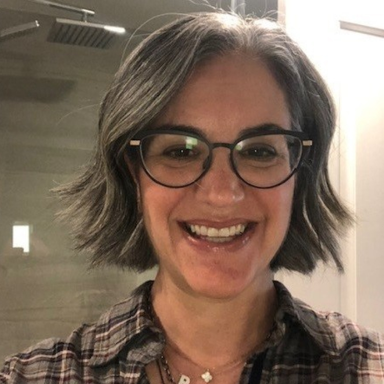 Pam Loeb